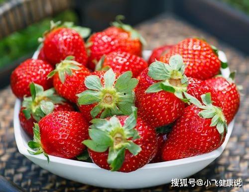 吃草莓了可以吃哈密瓜吗