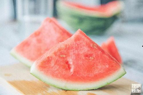 独家吃瓜在线,吃瓜群众背后的故事