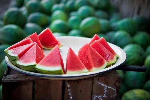 吃瓜网-免费吃瓜官网5.1,免费吃瓜官网带你畅享夏日盛宴！