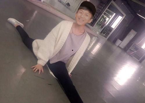 精神小妹爆料吃瓜,精神小妹独家爆料，吃瓜群众狂欢时刻