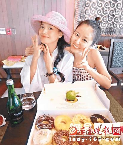 结婚当天的吃瓜事,揭秘当天的吃瓜趣事